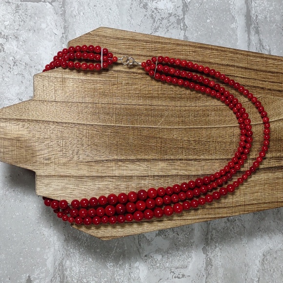 Red Bamboo Coral Triple Strand Bead Necklace and Matching Bracelet - Picture 3 of 9
